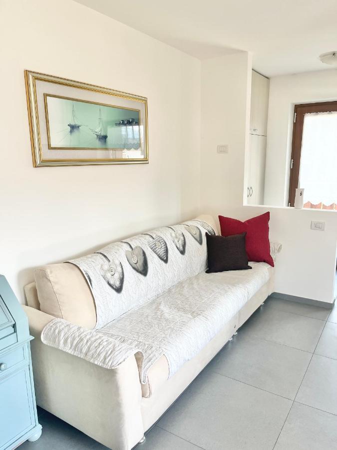 شقة Casa Marilu' كاستيلو-مولينا دي فيم المظهر الخارجي الصورة